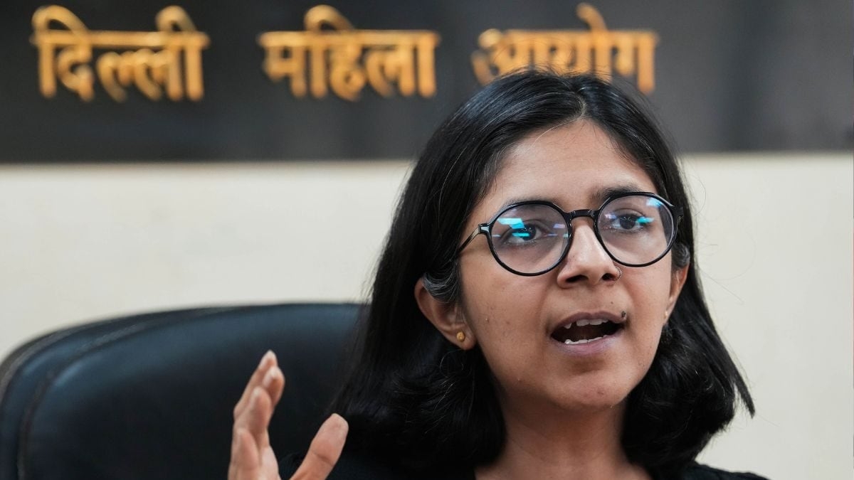'Dhruv Rathee Acting Like AAP Spox': Maliwal Alleges Death Threats Intensified After YouTuber's 'One-Sided' - News18